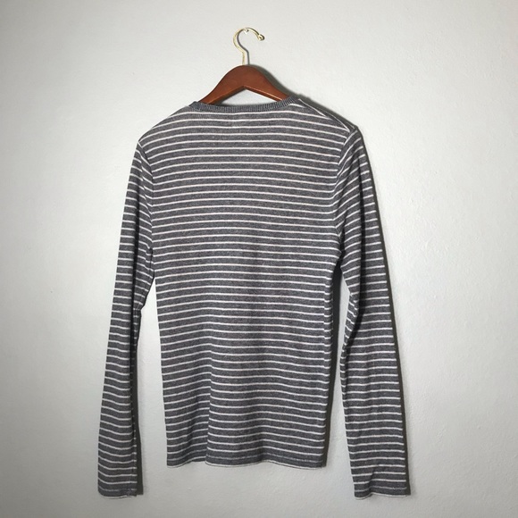 Hollister Navy & Gray Striped Thermal - Picture 4 of 4